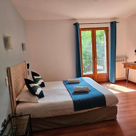 Hotel Le Mont Barral Creyers Exterior foto