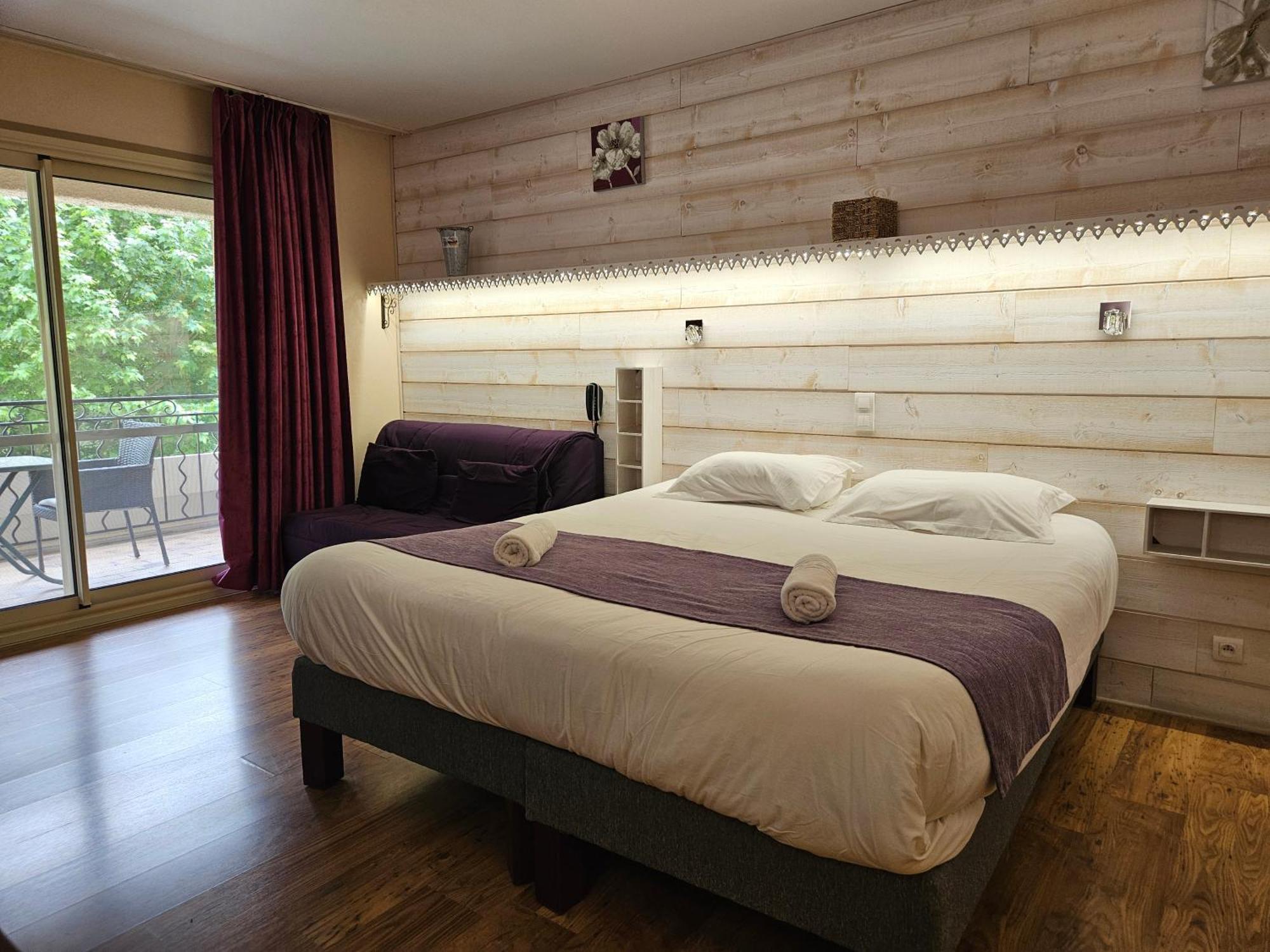 Hotel Le Mont Barral Creyers Exterior foto